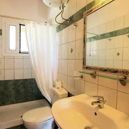 Apartment Cochelli *
